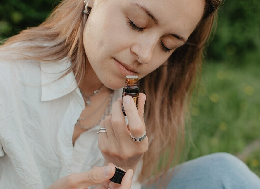Aromachologie : Trouver son doudou olfactif pour éloigner le stress